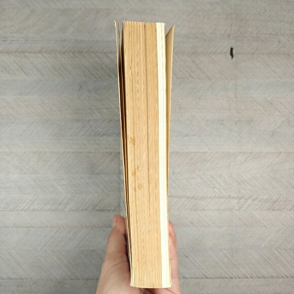 Light On Yoga By B.K.S. Iyengar Vintage Paperback Book 1974 - Picture 8 of 8